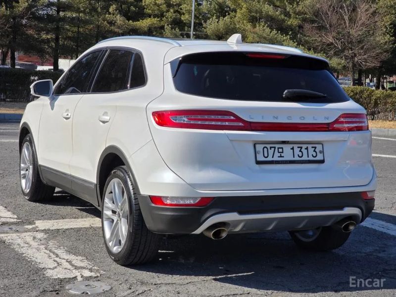 Lincoln MKC