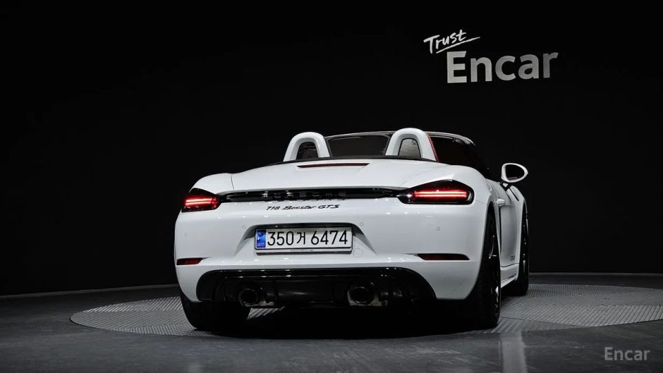 Porsche 718