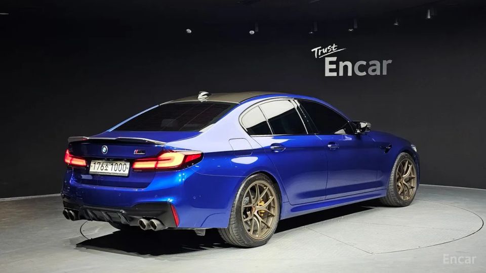 BMW M5