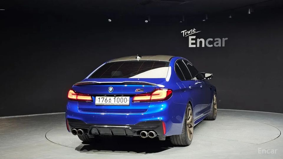 BMW M5