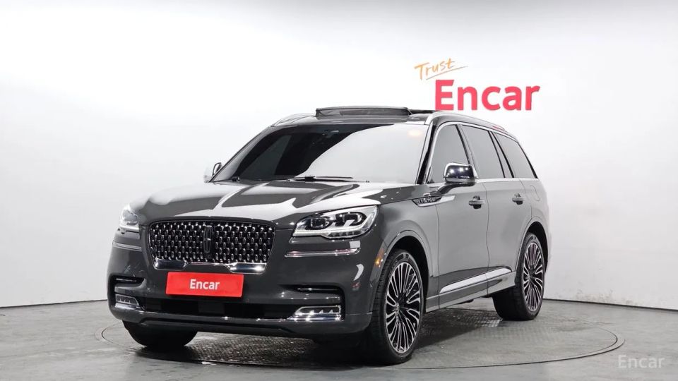 Lincoln Aviator