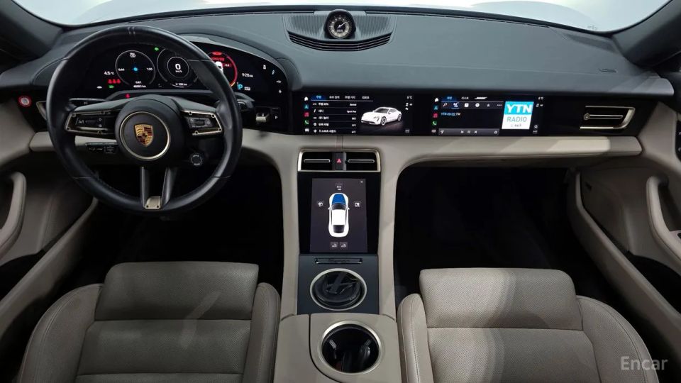 Porsche Taycan