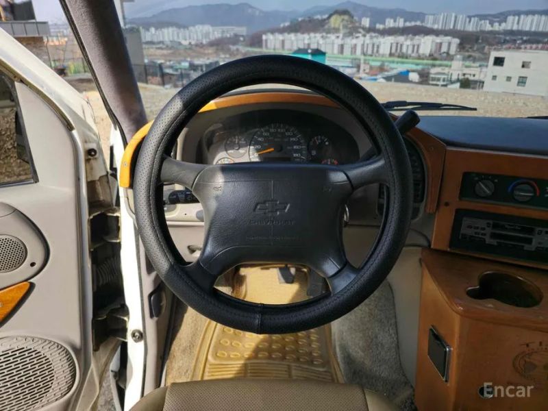Chevrolet Astro Van