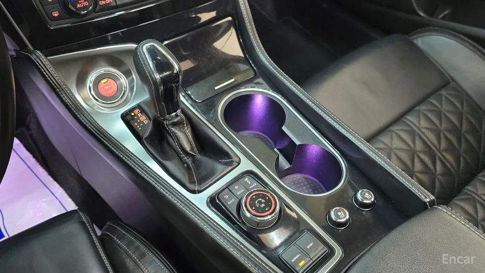 Nissan Maxima
