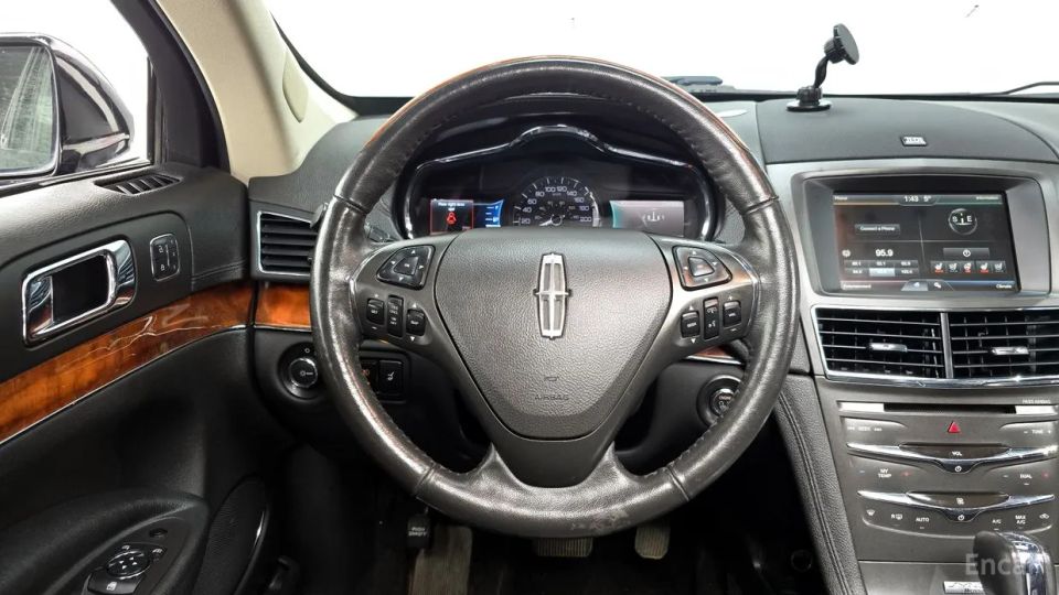 Lincoln MKT