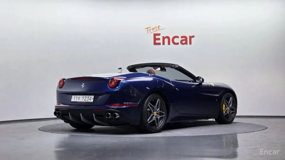 Ferrari California