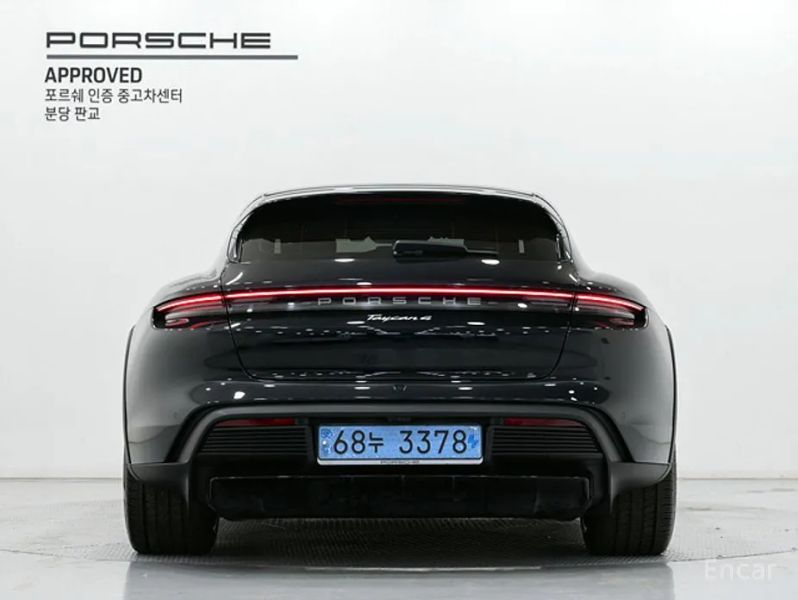 Porsche Taycan