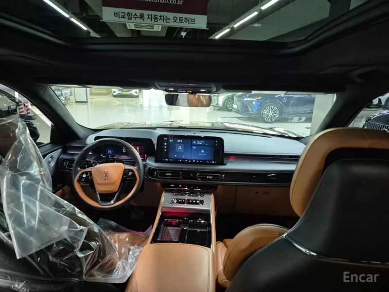 Lincoln Aviator
