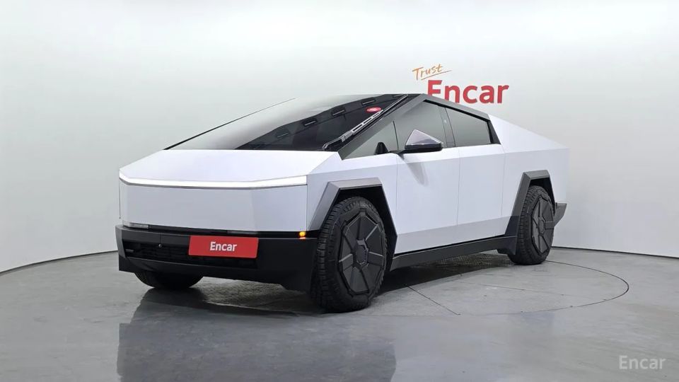 Tesla Cybertruck