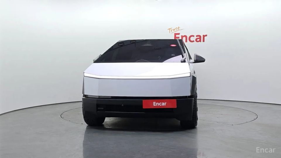 Tesla Cybertruck