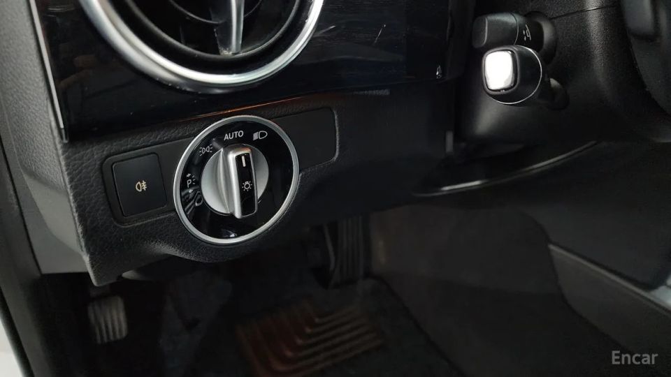 Mercedes-Benz GLK-Class