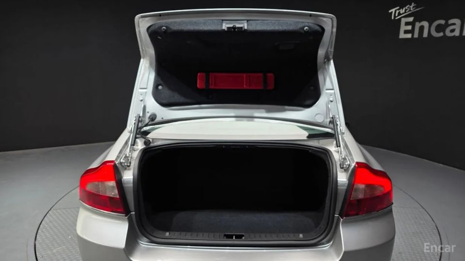Volvo S80