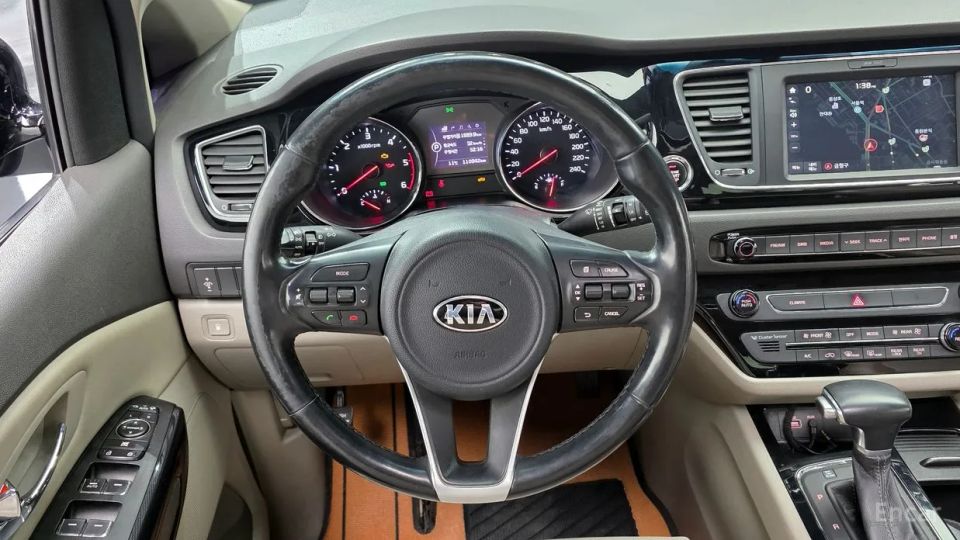 Kia Canival