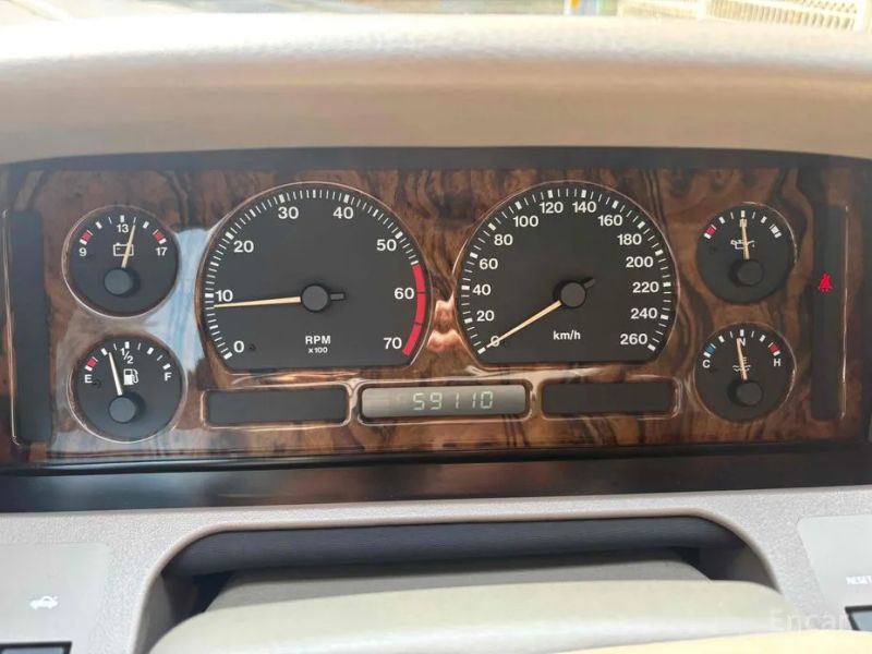 Jaguar XJ-6