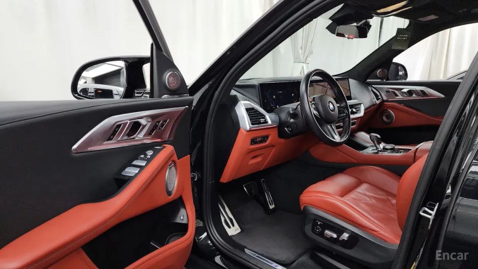 BMW XM