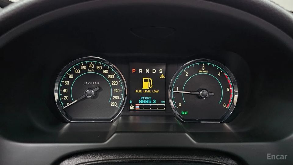 Jaguar xf