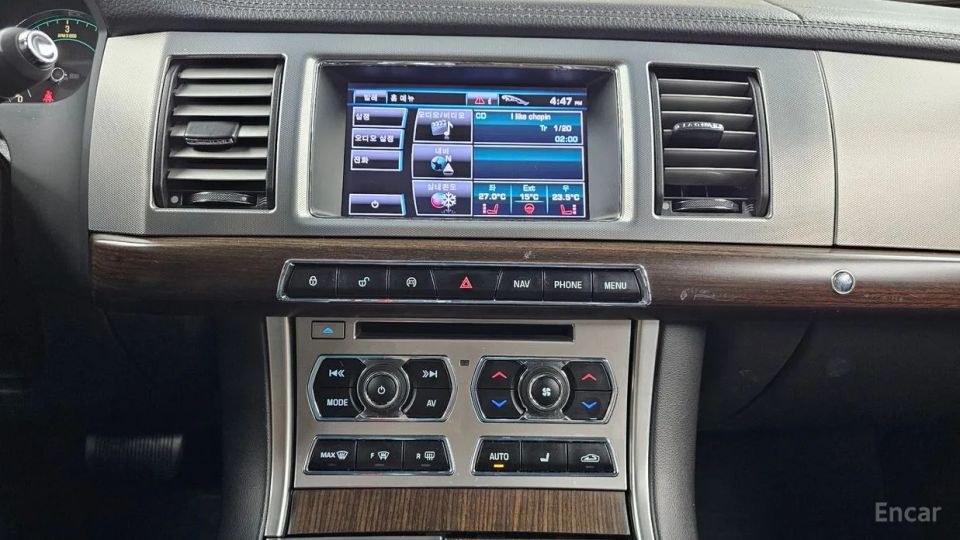 Jaguar xf