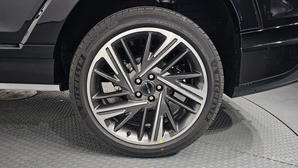 KG_Mobility_Ssangyong Actyon