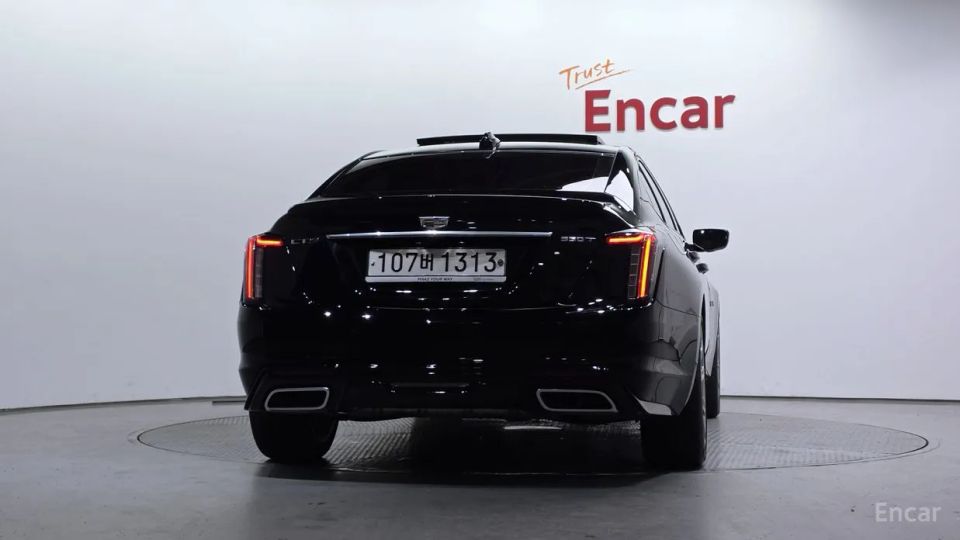Cadillac CT5