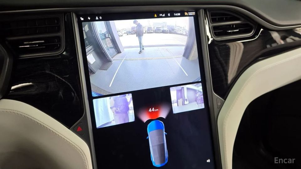 Tesla model-x