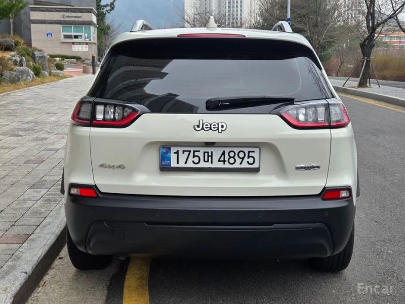 Jeep cherokee
