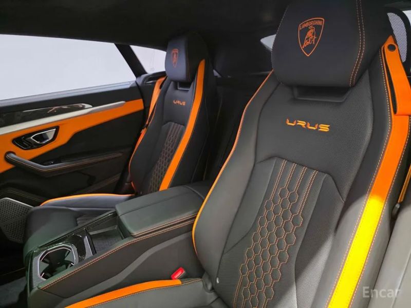 Lamborghini urus