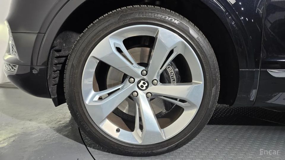 Bentley Bentayga