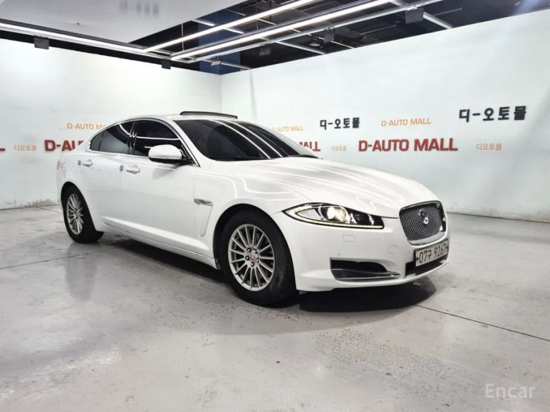 Jaguar xf