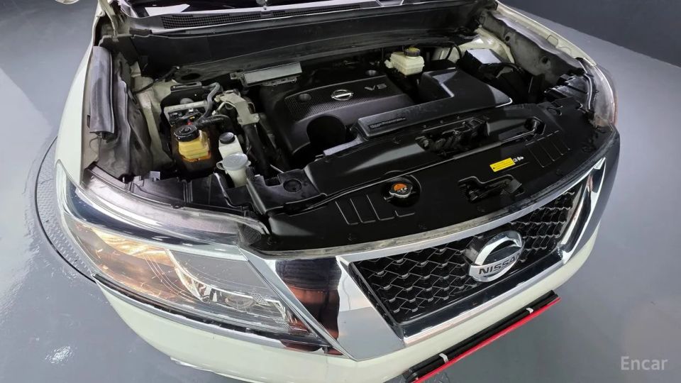Nissan pathfinder