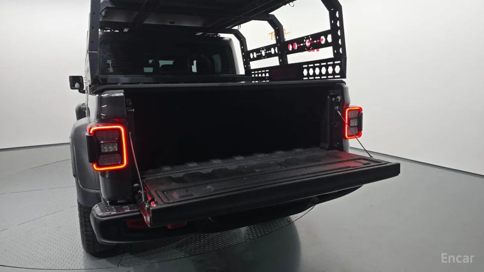 Jeep gladiator