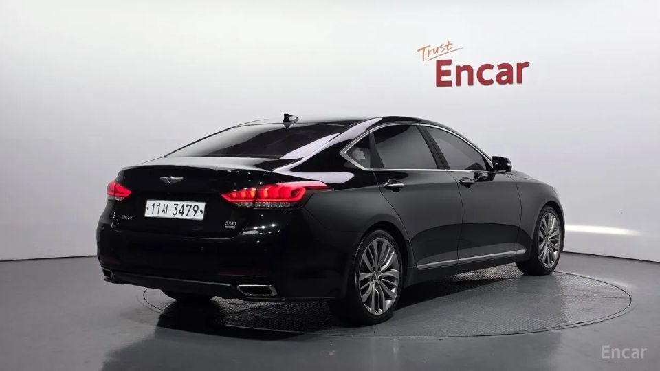 Hyundai Genesis