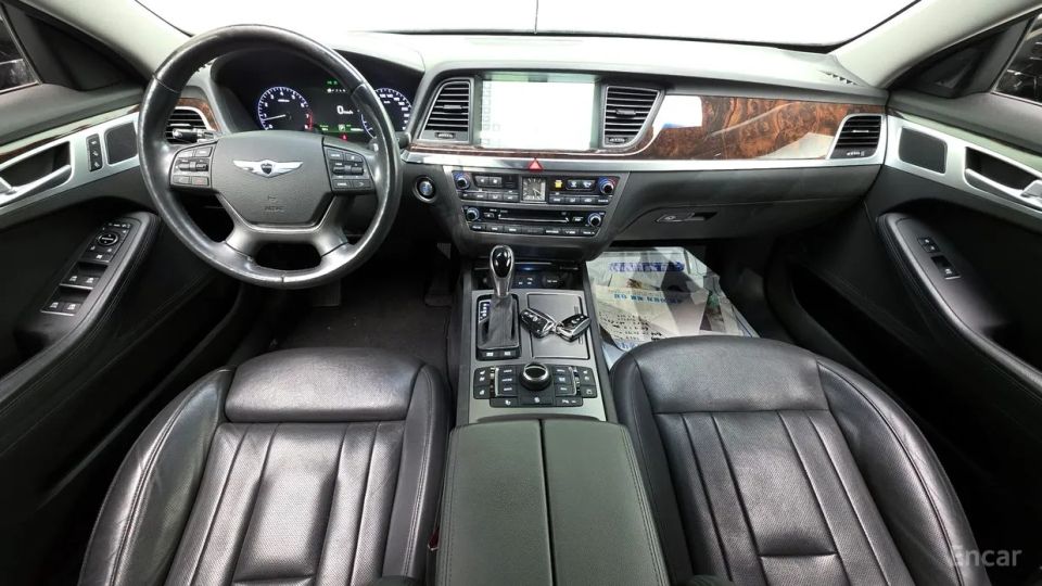 Hyundai Genesis