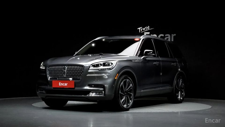 Lincoln Aviator