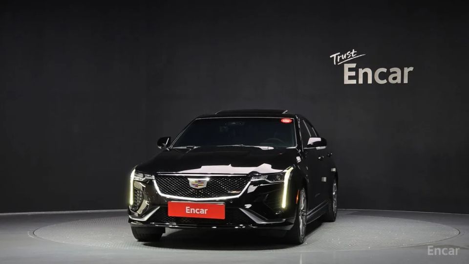 Cadillac CT4