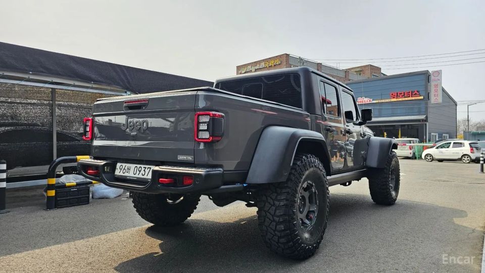 Jeep gladiator