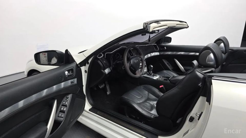 Infiniti G