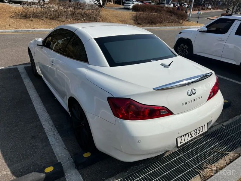 Infiniti G