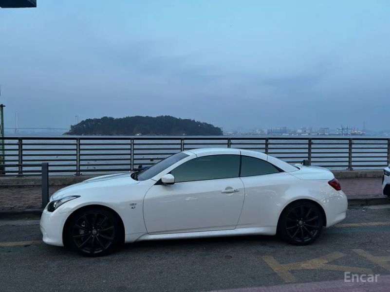 Infiniti G