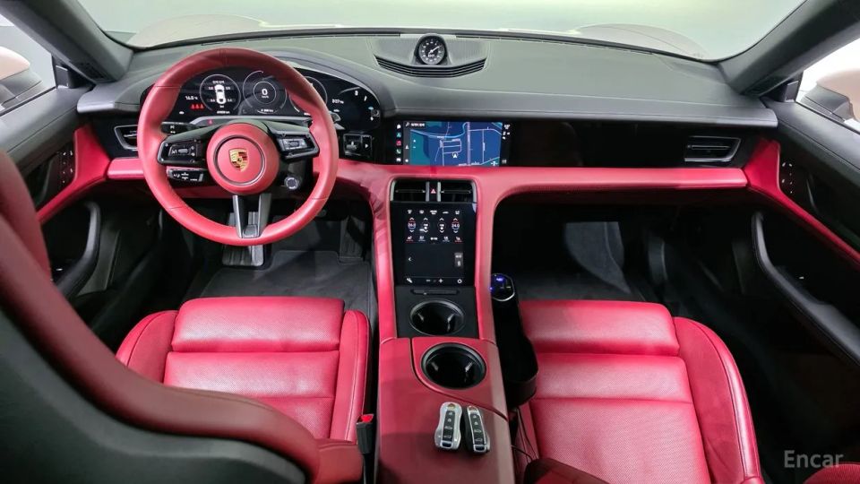 Porsche Taycan