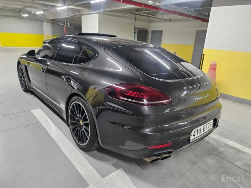 Porsche Panamera