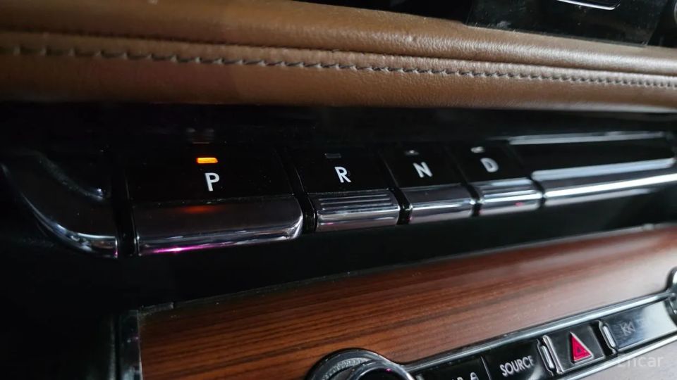 Lincoln Aviator