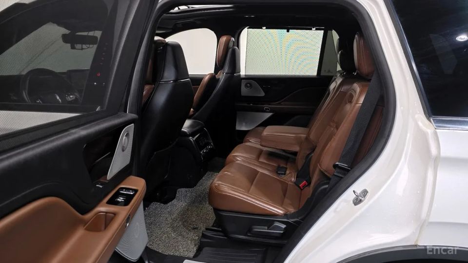 Lincoln Aviator