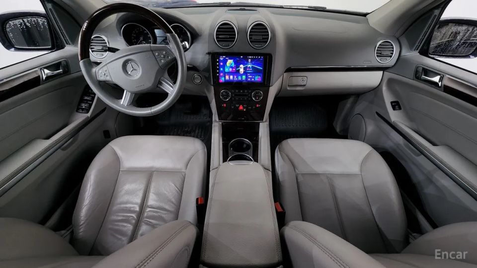 Mercedes-Benz GL-Class