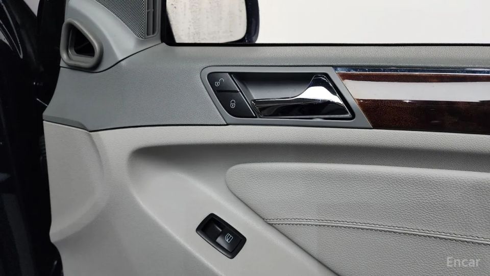 Mercedes-Benz GL-Class