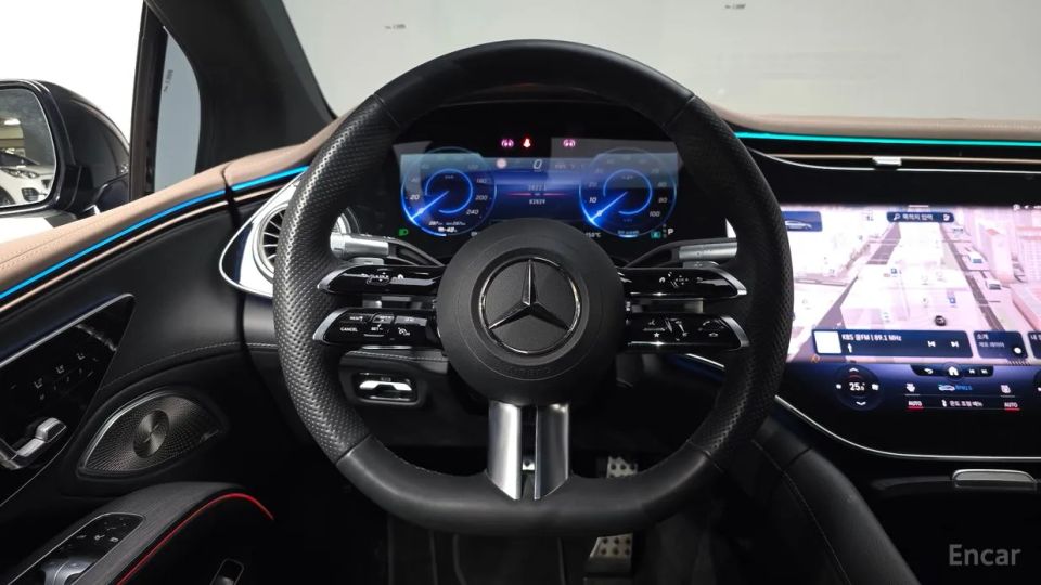 Mercedes-Benz EQS