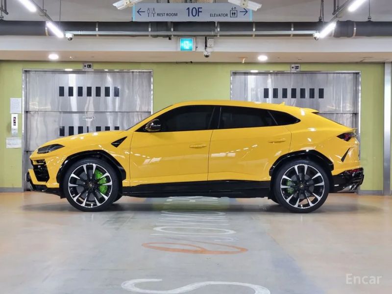Lamborghini urus