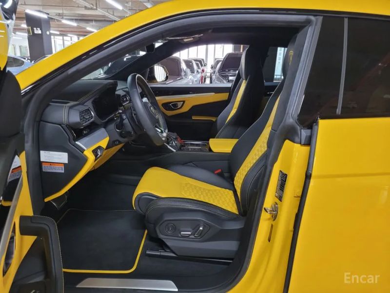 Lamborghini urus