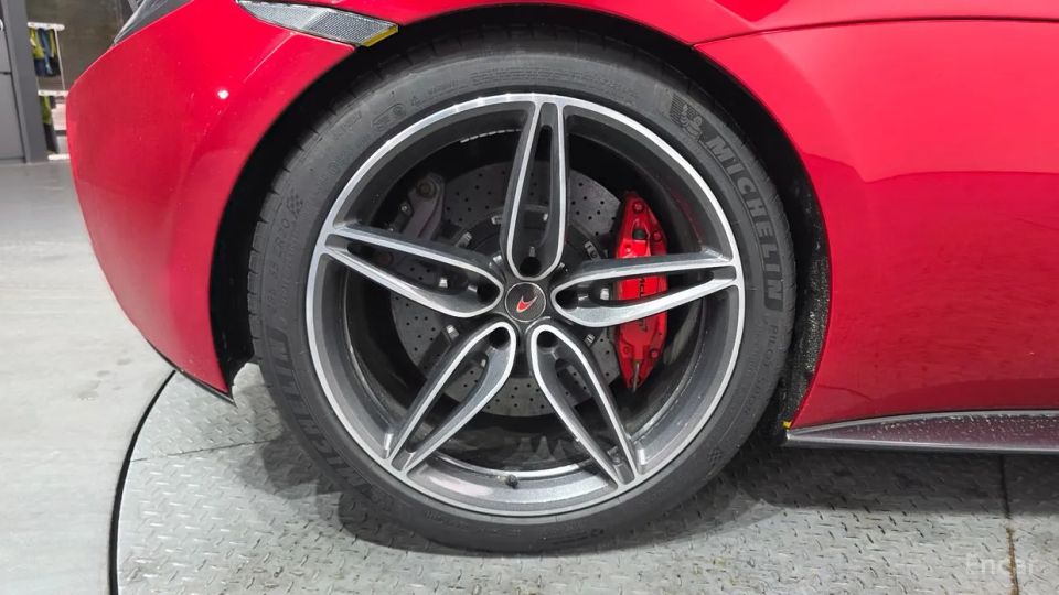 Mclaren 570S