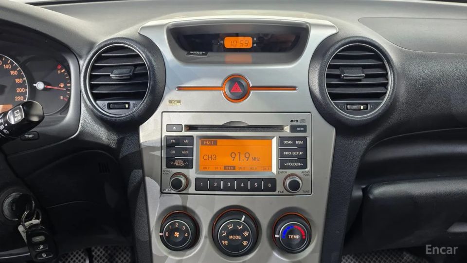 Kia Carens