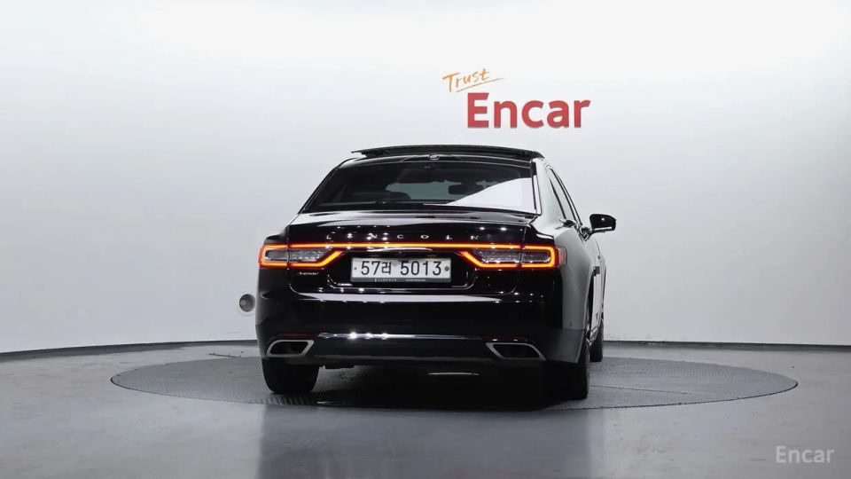 Lincoln Continental